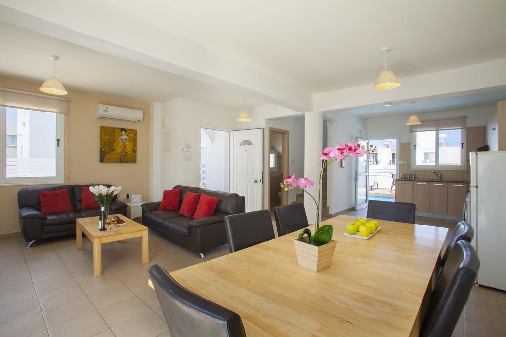 Villa Daffodil โปรทาราส ห้อง รูปภาพ